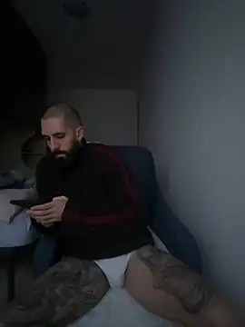 Gioeltoro89 – Naživo XXX chat