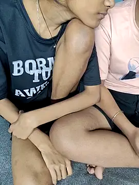 Lesbians_NO1 Show in webcam