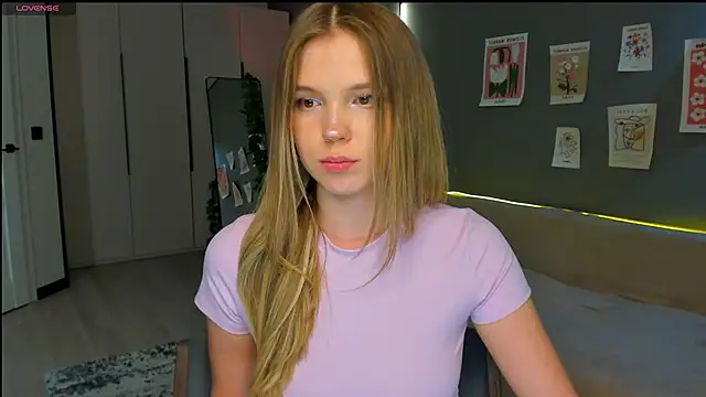 Онлайн чат XXX linakorvin