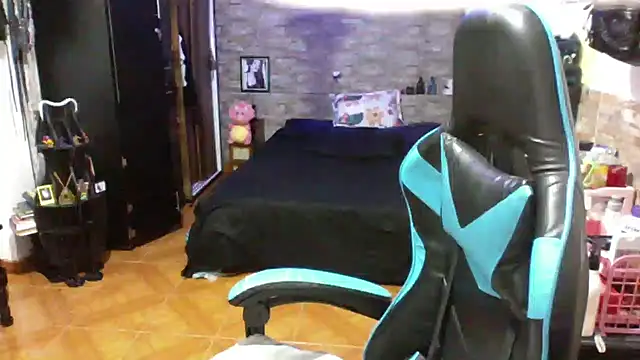 دردشة AngelaQueen_ الجنسية المباشرة