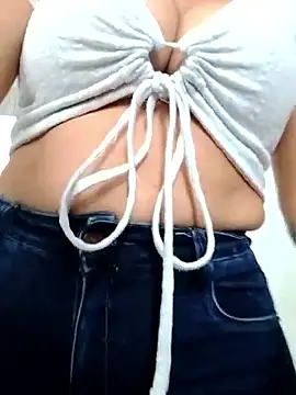 Alisson_MilfのライブXXXチャット