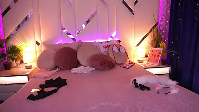 CuteeFoxy – Live XXX-chat