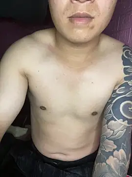 John_z99 在線直播表演