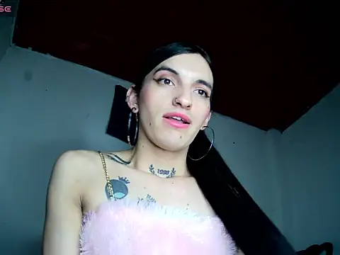 Scarlett_crastrawberry's Live XXX Chat