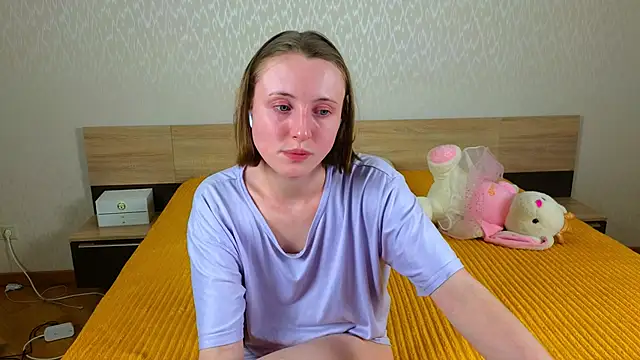 Cowell_Adelina Live XXX-chat