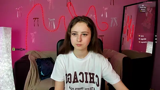 rebecca_smile Chat XXX live