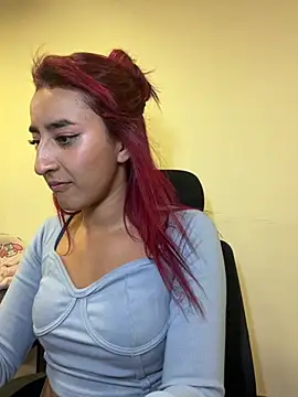 JuliethaDemon_ Adlı Modelin Web Kamerası Şovu