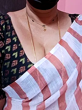 ananya956 Adlı Modelin Web Kamerası Şovu