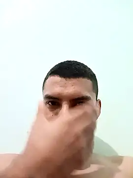 Chat +18 de Rogersmit2 ao vivo