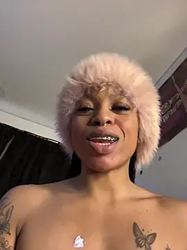 Melany_Williams élő XXX-chatje