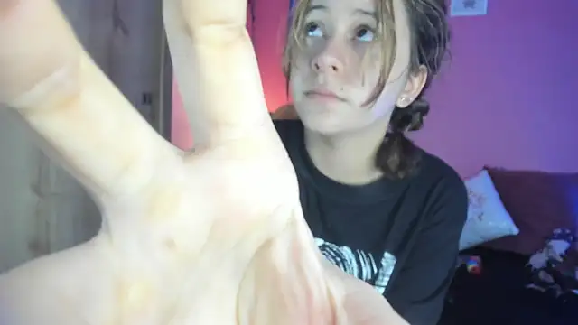 แชท XXX สดของ agnes_213