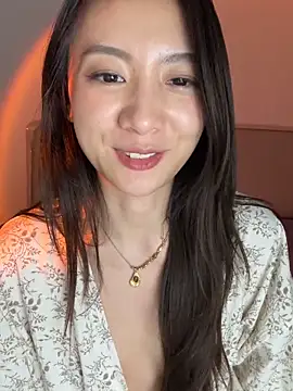 ReiningAffaire 在線直播表演