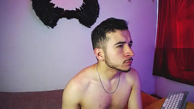 Chat +18 de Noha_and_Iam ao vivo