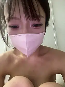 momo-ch-jpn Show Webcam