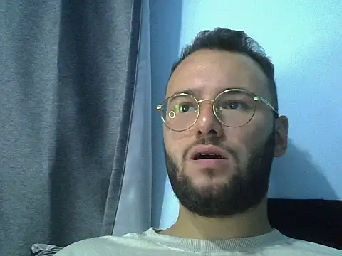 Webkamerová show piazaocwb23