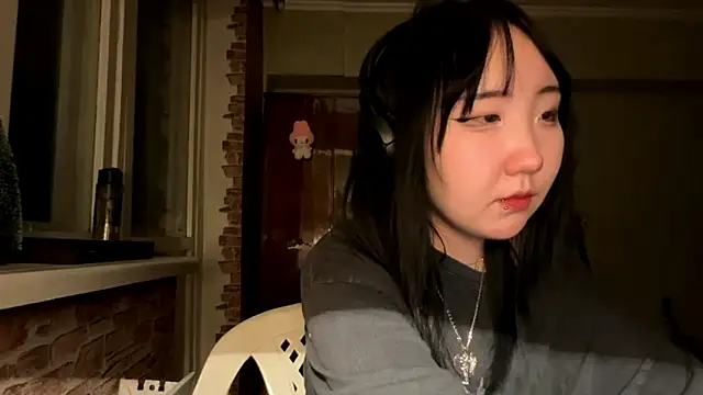 Yunananaa Chat XXX in diretta