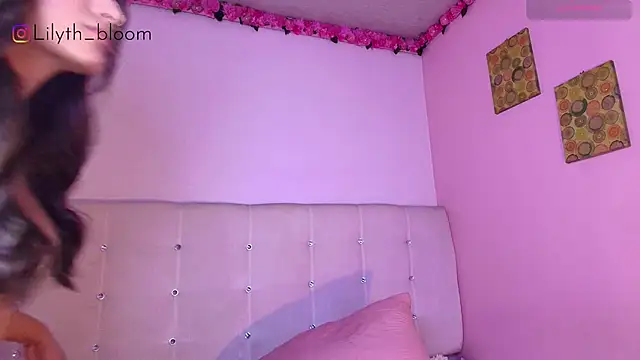 lilyth_bloom Obrolan Langsung XXX