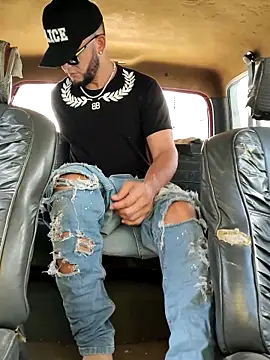 PIGHIGHDIRTY_p0 – Live XXX-chat