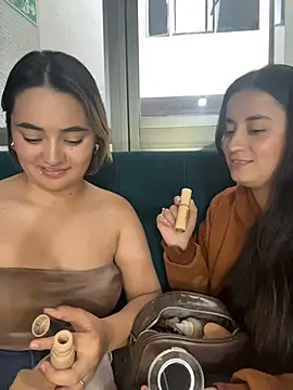 Antonella_Julieta: απευθείας συνομιλία ΧΧΧ