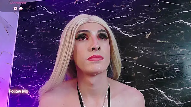 crislingery_dolli 在線直播表演