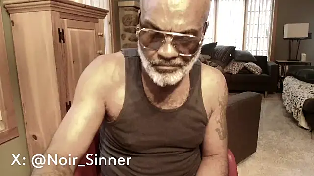 sinnernoir's Webcam Show