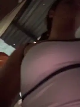 Kaily_Sweet16: онлайн-секс-чат