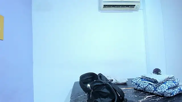 Angelina_fiory লাইভ XXX চ্যাট