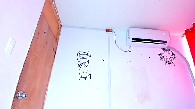 Emily_Coper18's Live XXX Chat