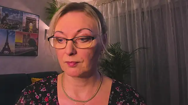 vanessa_chat Adlı Modelin Web Kamerası Şovu