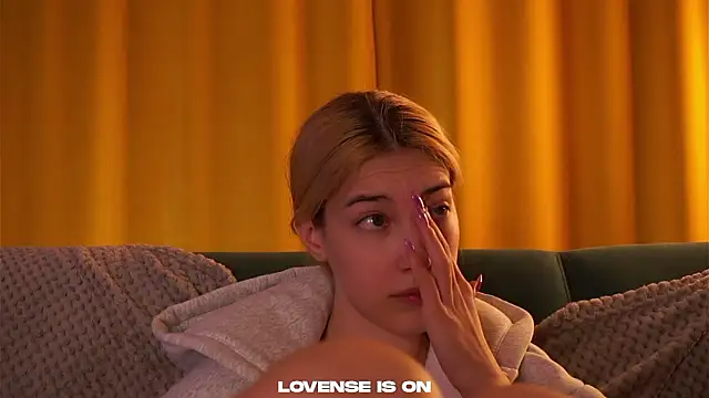 Онлайн чат XXX AngelicRice