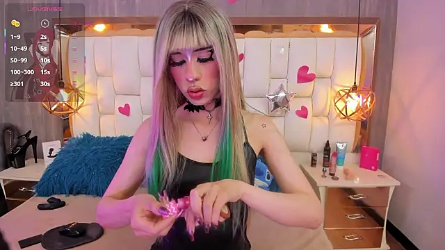 Foxxy_Doll Webcam Show