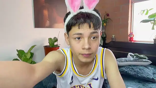 Andy_Belier23のライブXXXチャット