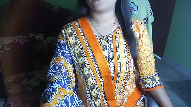 Živý XXX chat BengaliQueenStar