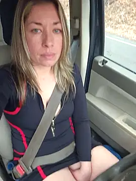 MiraKisss Show in webcam