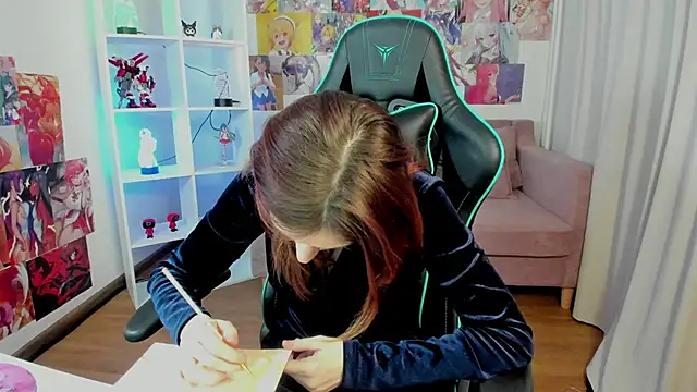 FreyaVey: онлайн-секс-чат