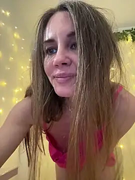 XXX chat uživo modela LucieMack