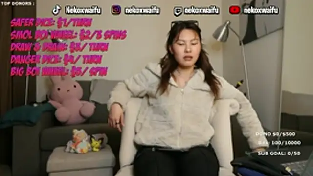 nekoxwaifu 现场XXX聊天