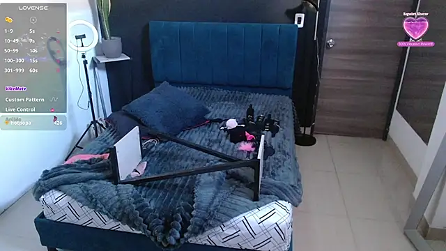 Czat XXX na żywo – valentina_herrrera