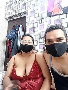 GangbangCouple: онлайн-секс-чат