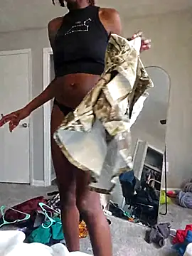 oliviaprettypussyのライブXXXチャット