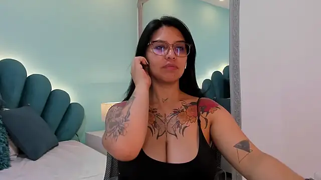 sharlott18 – Naživo XXX chat