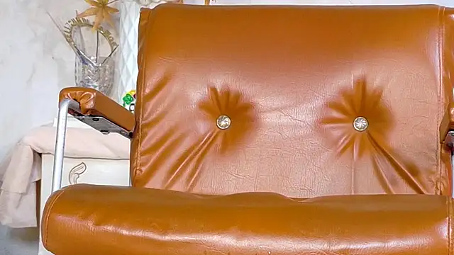 Kyara_QueenのライブXXXチャット