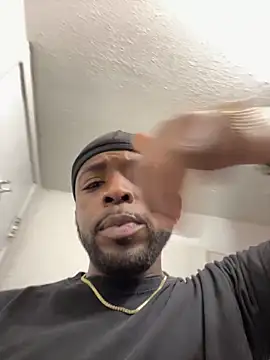 Pokazy przed kamerką – Mrman24