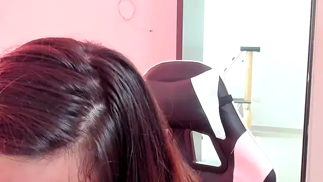 Chatroom XXX en direct de __Emma__11__Lecat_