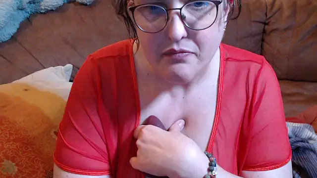 แชท XXX สดของ ladyfrombonn