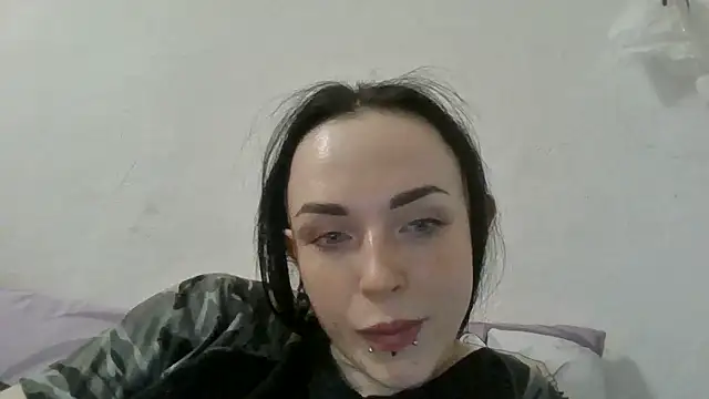 Trinsy_Love Live XXX Chat