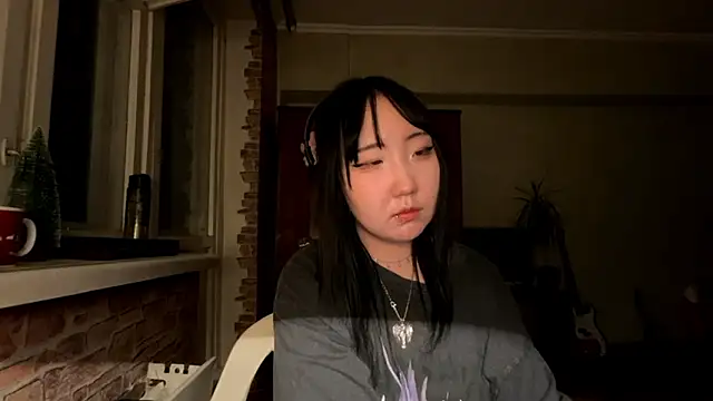 Yunananaa Chat XXX in diretta