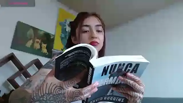 ZoeBakers_ Live XXX Chat