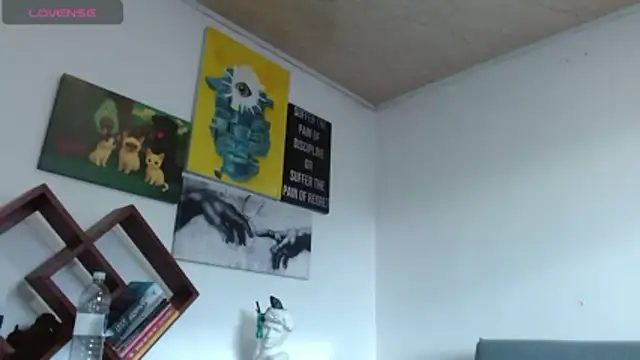 ZoeBakers_ Chat XXX in diretta