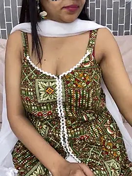 escape_with_me's Live XXX Chat